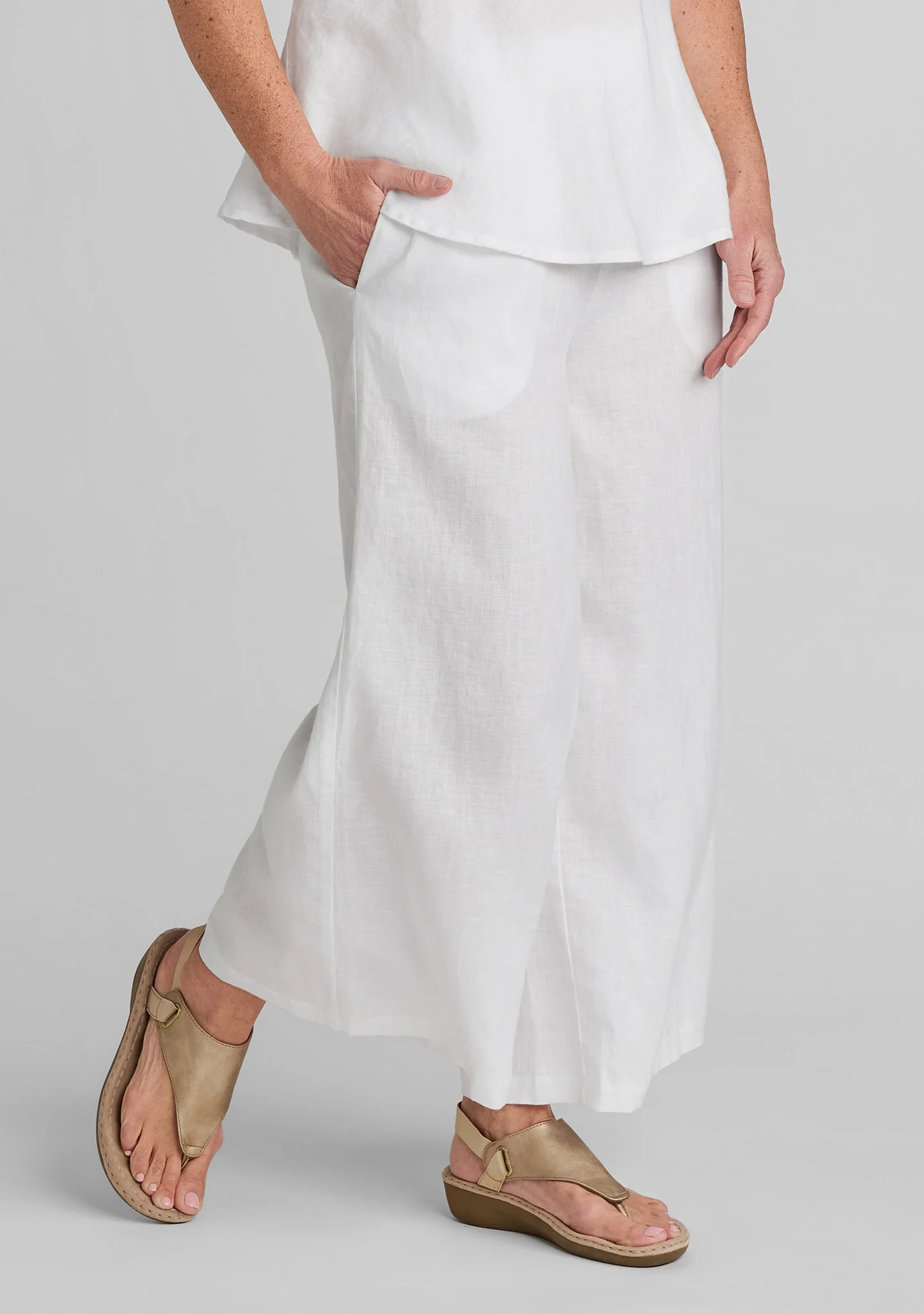 Linen Bottoms For Women - Sale Collection
